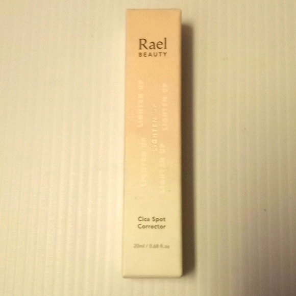 Rael Beauty Cica Spot Corrector -.68 FL oz - Picture 5 of 11